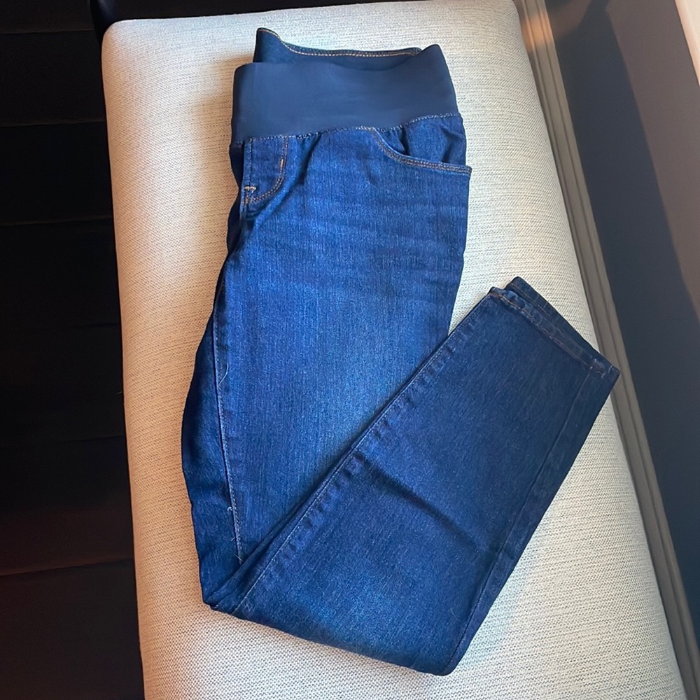 Maternity jeans